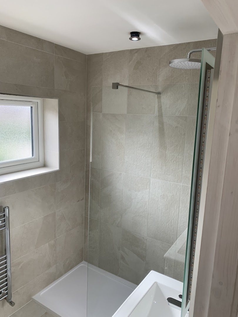 Buckingham Tiling and Bathroom Installation Grimsby and Cleethorpes · Photos 7
